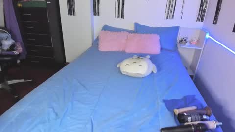 Aiko  Independent Model  online show from January 20, 11:21 pm