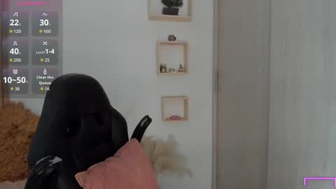 Ali  online show from December 2, 11:01 am