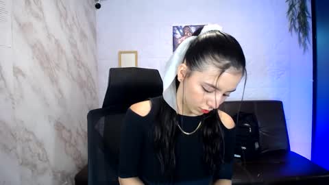 Alice online show from March 11, 3:34 pm