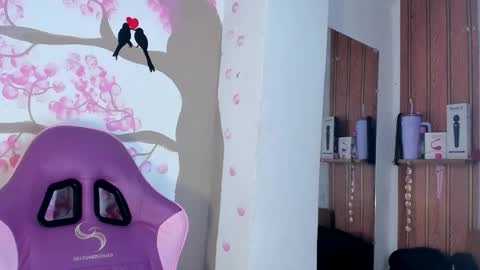 alika online show from February 7, 4:11 pm