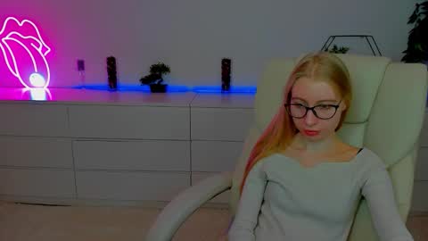 Alina online show from October 8, 6:07 am