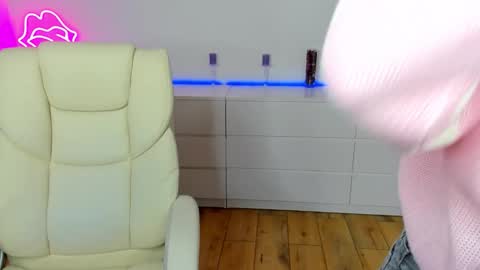 Alina online show from February 10, 7:11 am