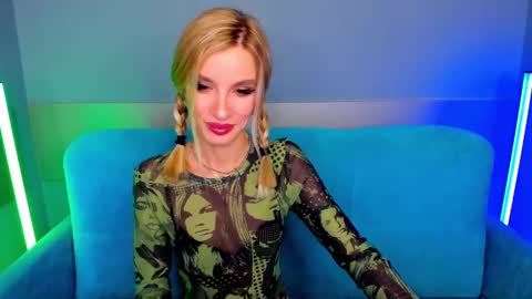 Alina online show from March 3, 1:17 am