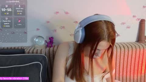 Alina and Ben online show from December 2, 9:17 pm