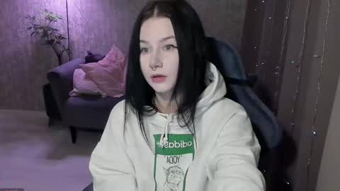 Aline Greeeen online show from October 26, 1:45 am