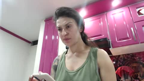 alipetite online show from November 5, 11:21 pm