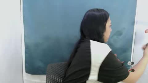 Shanti xhey online show from April 9, 10:09 am