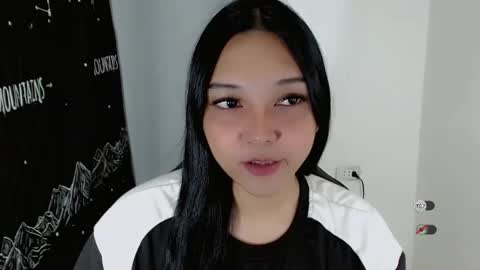 Shanti xhey online show from March 9, 1:25 pm