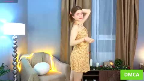 Alisia online show from January 13, 4:00 pm