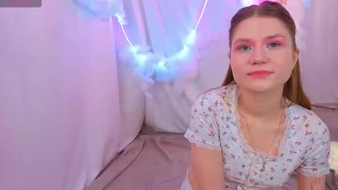 Alisia online show from October 3, 6:13 pm