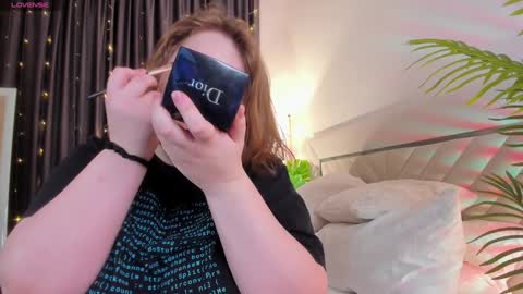 Alissa online show from February 2, 3:17 pm