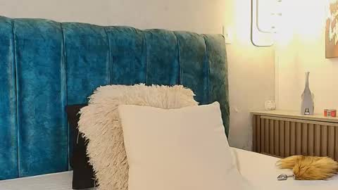 alisson_fox69 online show from October 25, 3:47 am