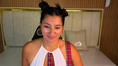 alisson_tx_ online show from April 8, 9:39 pm