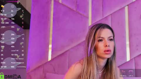 Allena online show from October 20, 8:01 pm