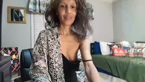 goddess online show from December 14, 2:06 am