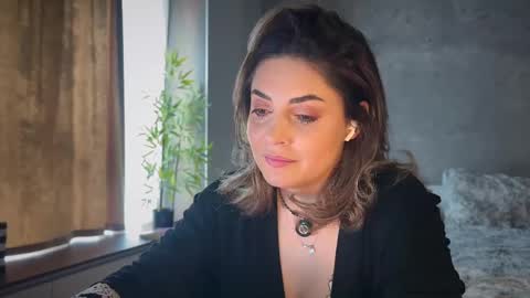 Allie online show from March 31, 11:43 am