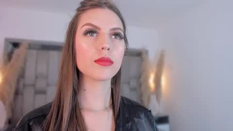    online show from March 7, 11:17 am