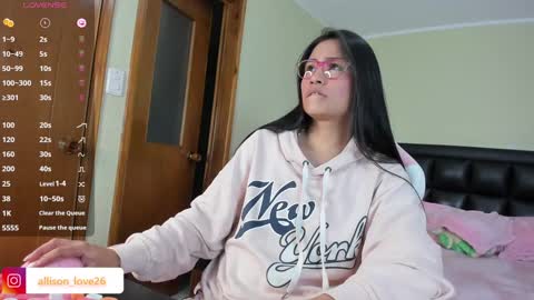 allison online show from December 7, 5:04 am