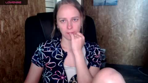 alllexandra online show from July 24, 11:52 am