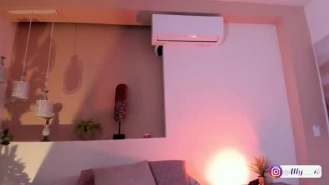 Ally  online show from September 15, 4:21 am