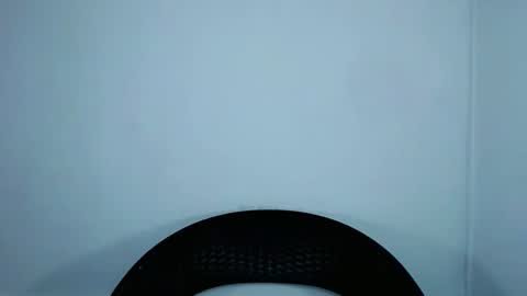 ally_monts online show from January 16, 1:12 am