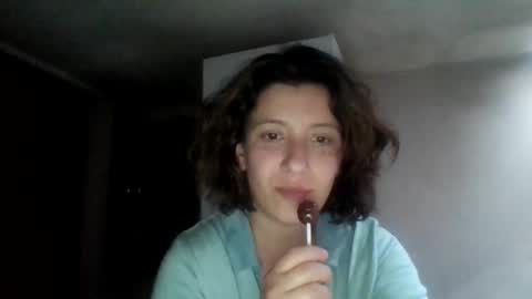 Alma online show from February 8, 9:57 pm