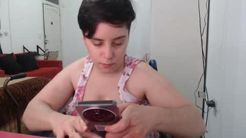 Almond online show from October 7, 1:43 am