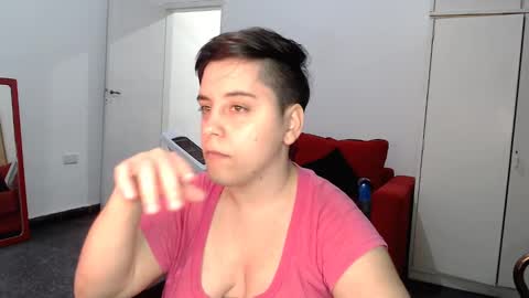 Almond online show from December 3, 1:17 am