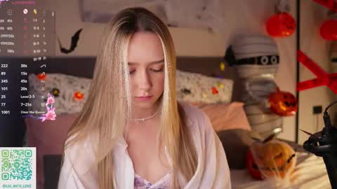 Lia online show from October 19, 3:30 am