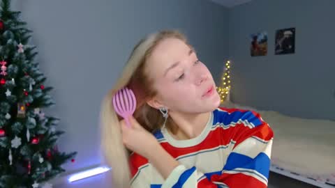 Amelia NEXT STREAM  online show from December 25, 1:51 pm