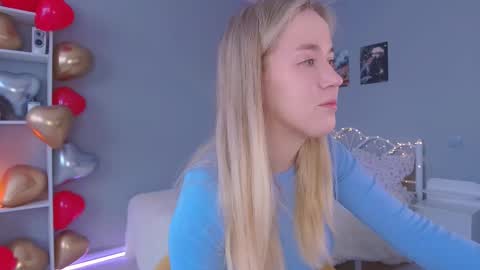 Amelia NEXT STREAM  online show from February 14, 1:51 pm