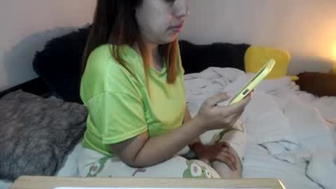 Alyn Maria online show from July 28, 4:32 am