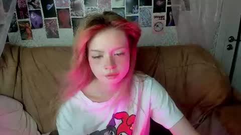 Alysa   7GMT  online show from June 11, 10:01 am