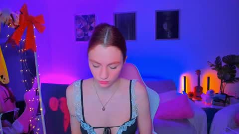alyssa_smitt online show from February 26, 7:40 pm