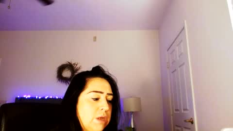 Alyssiaamorexo online show from July 22, 10:55 pm