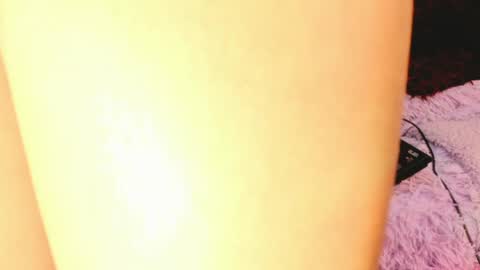      online show from April 17, 9:50 pm