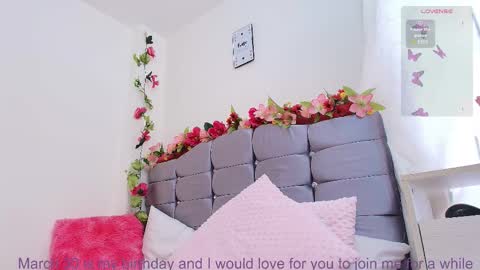 Isabella online show from March 26, 9:27 pm