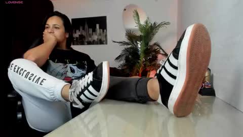 anny online show from October 25, 2:19 am