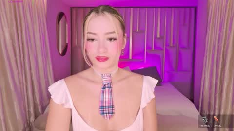 Amaia Haywood online show from February 5, 7:00 am