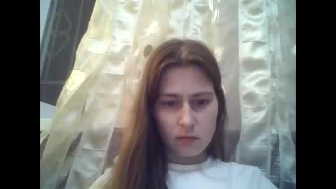 Dog mama online show from April 12, 9:28 pm