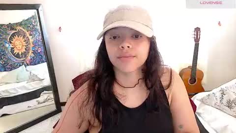         online show from August 6, 4:36 pm
