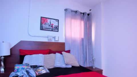 amanda29_ online show from April 1, 7:11 pm