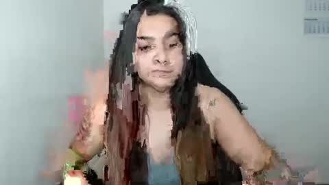 The queen of the biceps  online show from March 9, 10:41 pm