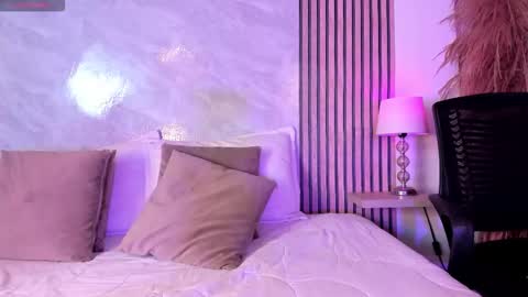 Luisa online show from October 11, 12:59 am