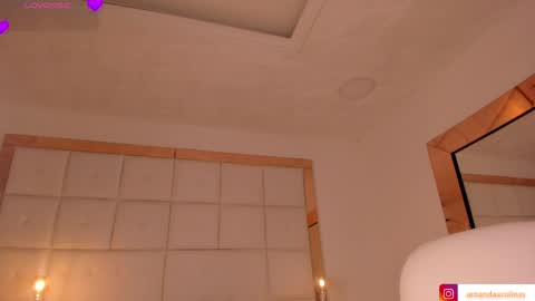 Amanda online show from April 1, 1:52 pm