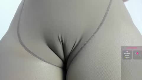 Amanda Marcuzzi  online show from December 1, 12:09 pm