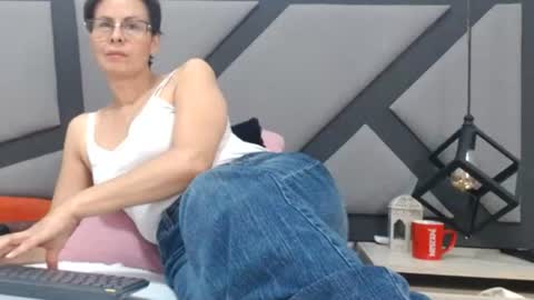 amanda_ramirez online show from July 13, 4:19 pm