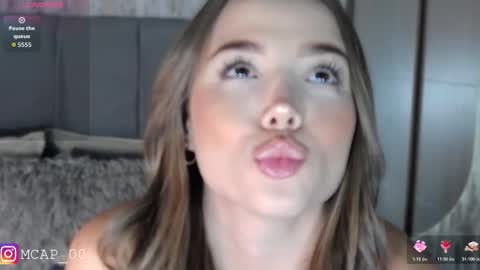 Amanda online show from March 15, 2:57 am