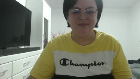 Anda online show from December 9, 12:01 am