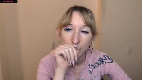 Amanda online show from September 19, 8:24 am